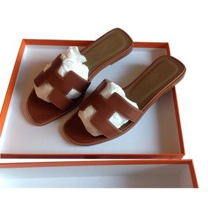 Hermes oran sandals